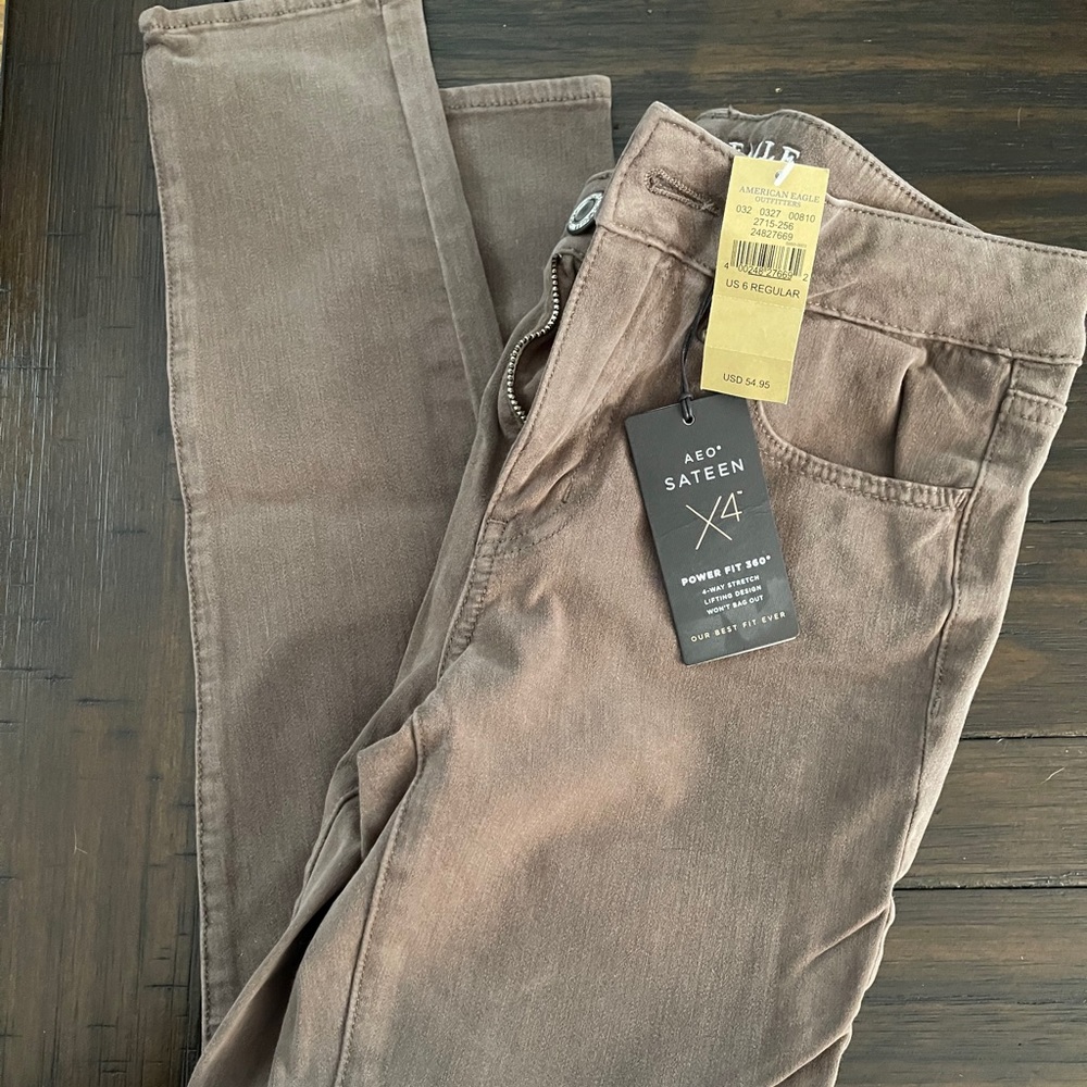 Brown AE Jegging